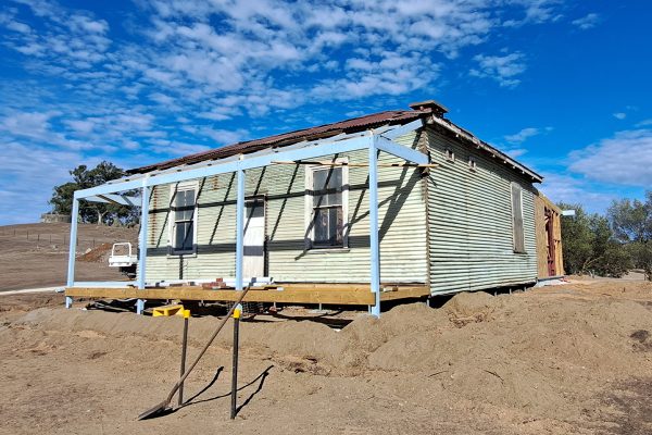 flaxman-valley-home-extension-renovation-manners-building-carpentry-historic-home (13)