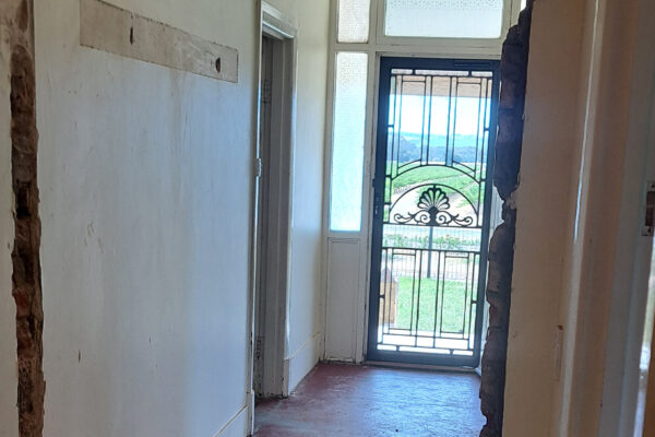 home-renovation-bathroom-laundry-ebenezer-manners-building-carpentry (13)