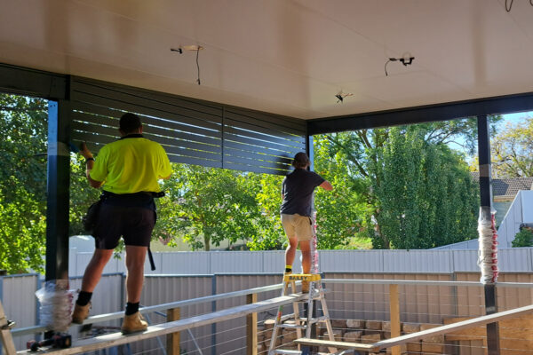 taunda-pergola-decking-home-renovation-backyard-manners (6)